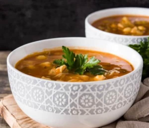 Harrira + (Dattes+ Œuf Dur)