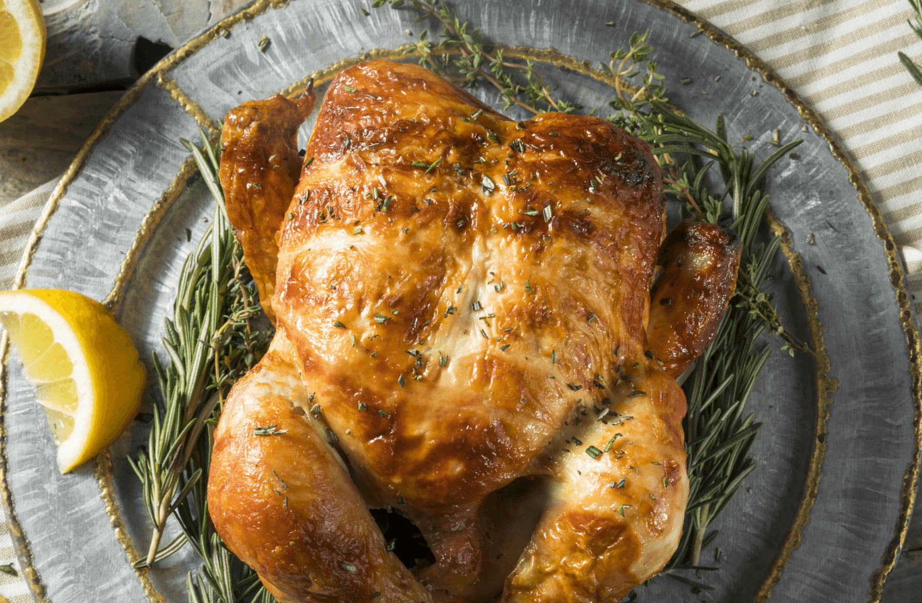 دجاجة كاملة