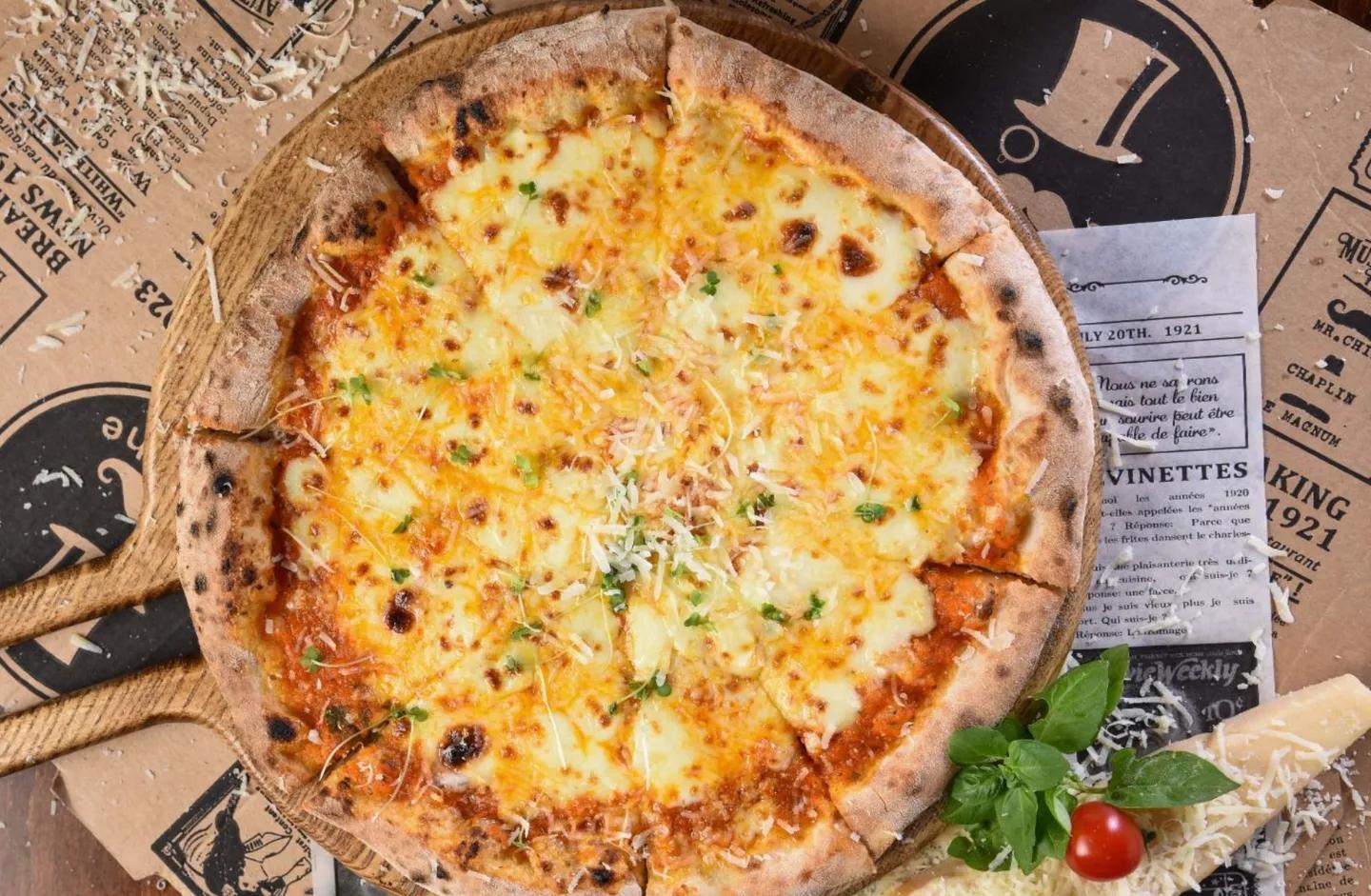 Pizza 4 Fromages