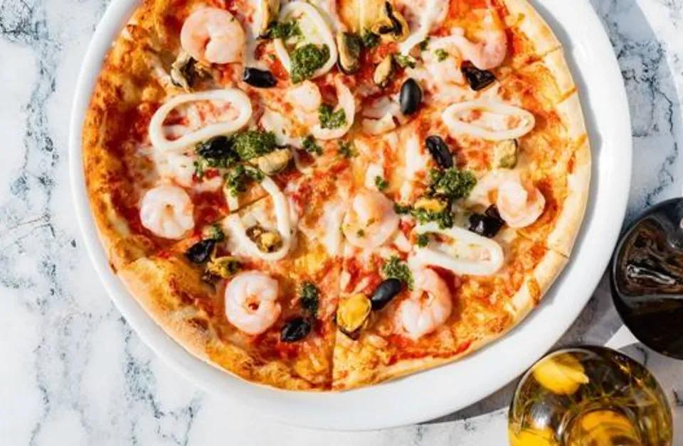 Pizza Fruits De Mer