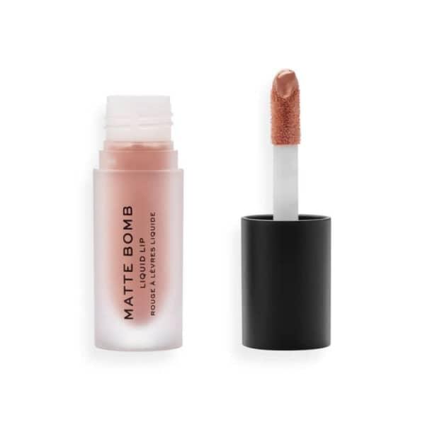 Makeup REVOLUTION - matte bomb liquid lipstick nude charm