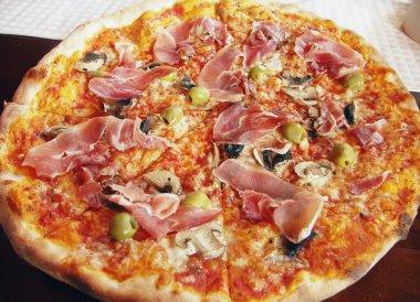 Pizza Mixte