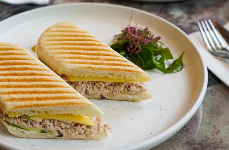 Panini Thon Fromage