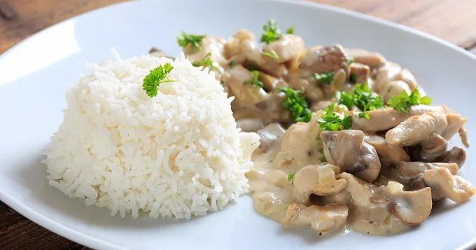 Emincé De Volailles Aux Champignons
