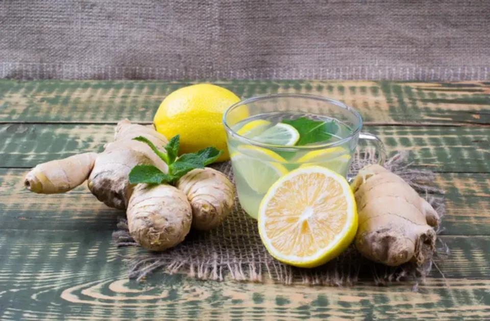 Jus De Citron Et Gingembre