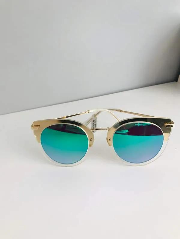 Polarized light sunglasses randomly sent