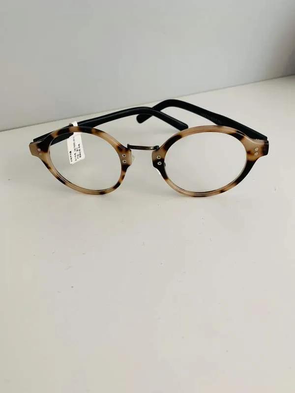 Fashion flat mirror