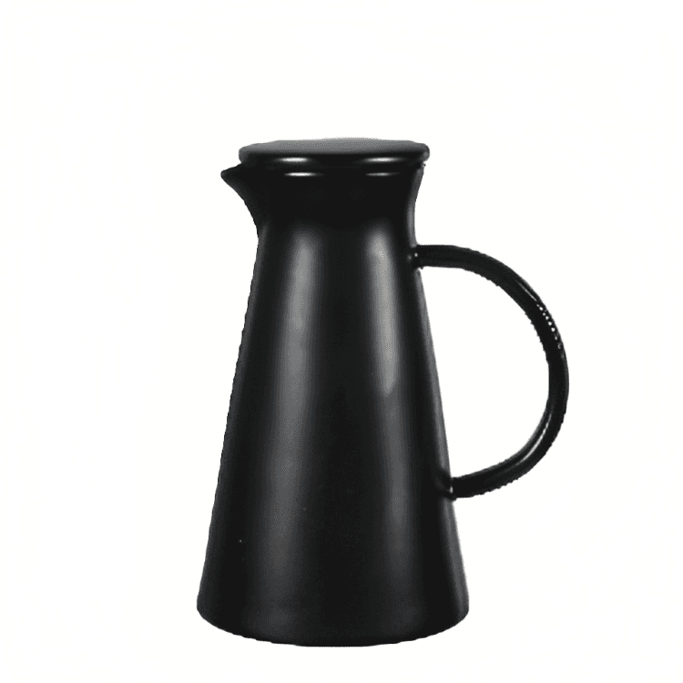 Simple ceramic bottle for cold water 1L-black