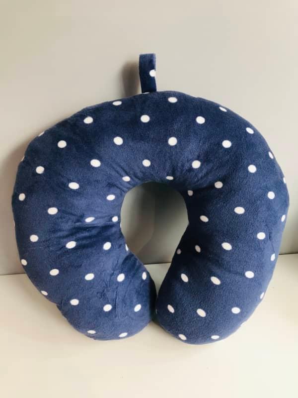 U-shaped pillow décoré de points Blanc - Bleu