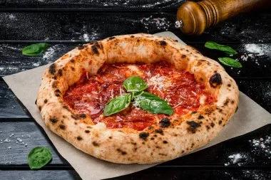 Pizza Napolitaine