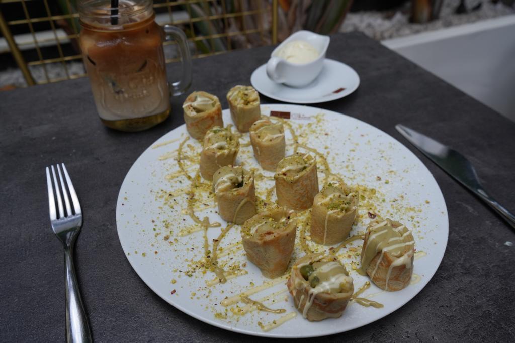 Pistachio Sushi Crêpe