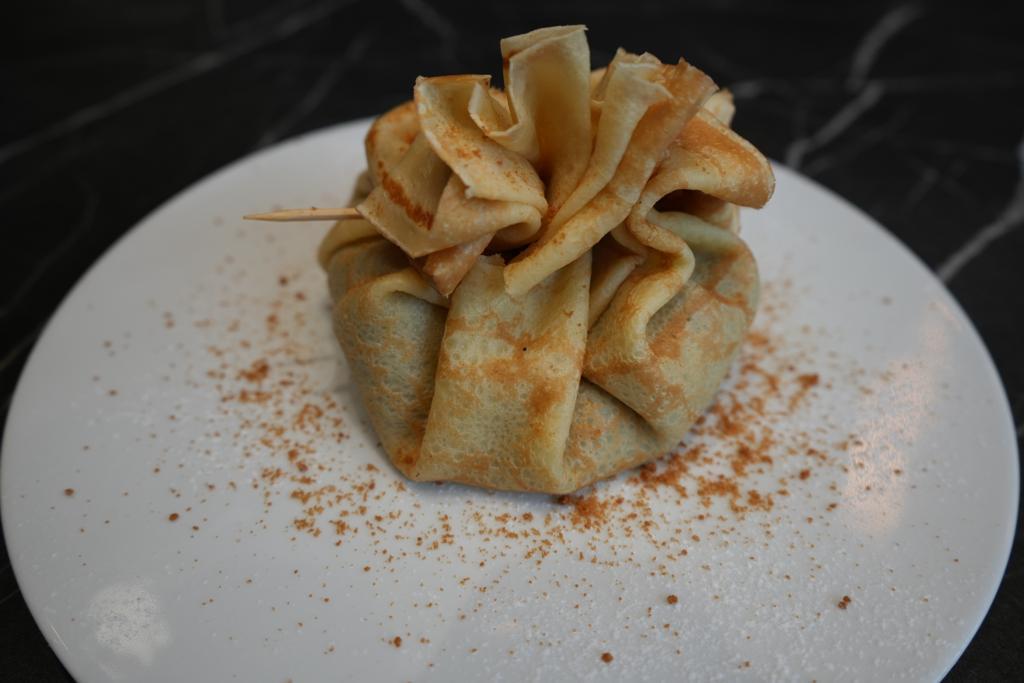 Crêpe aumonière à la cannelle