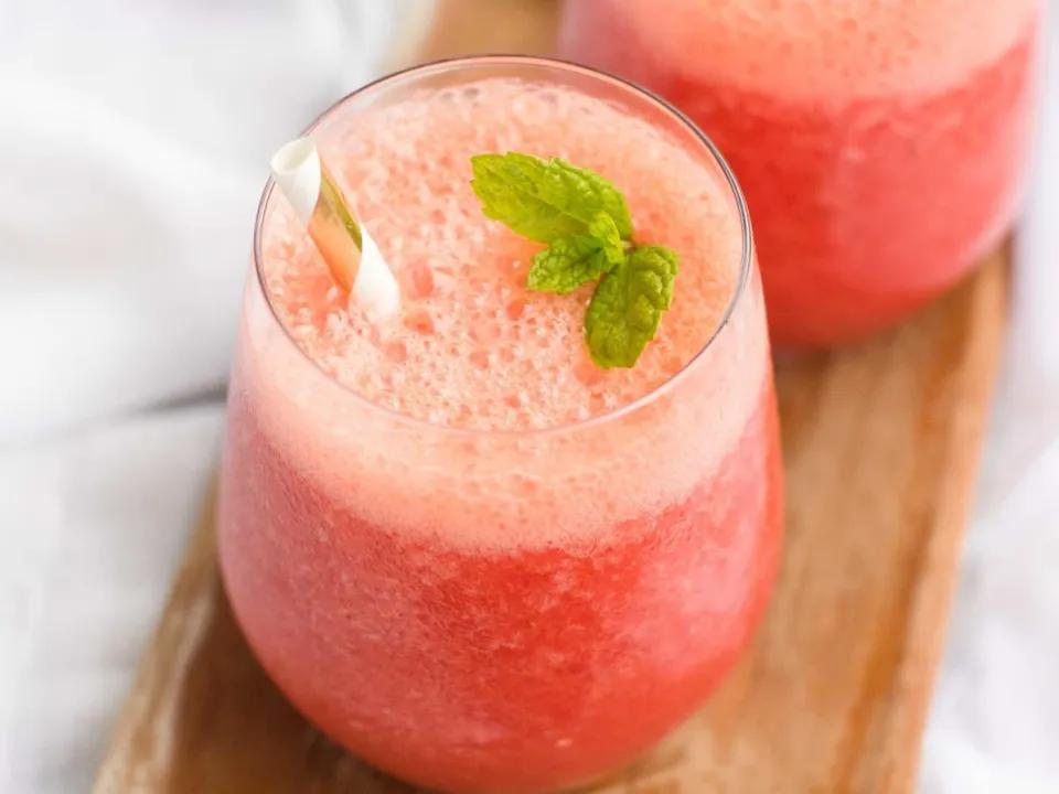 Jus De Fraises À L'orange