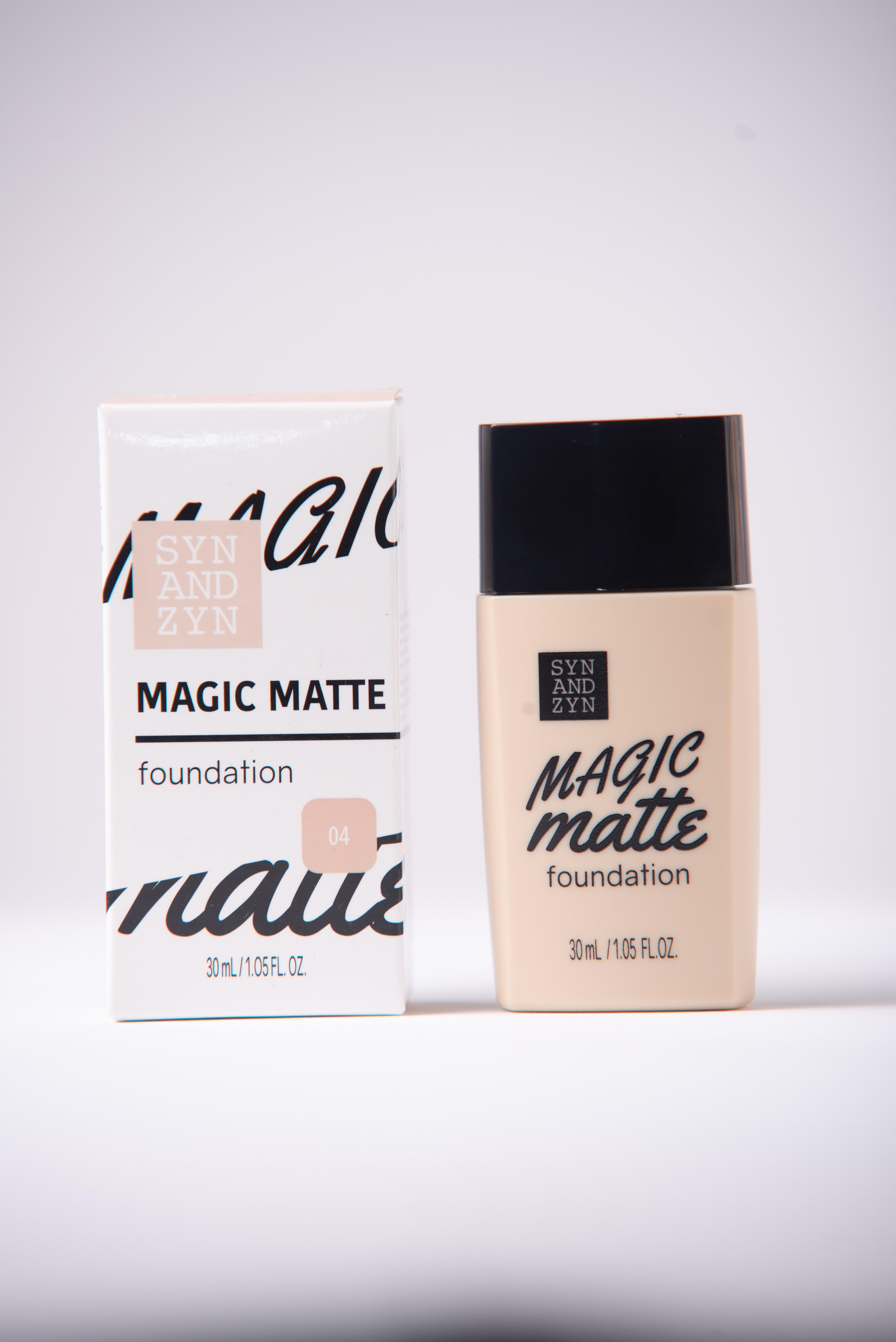 Magic Matte Foundation : 04 30 Ml