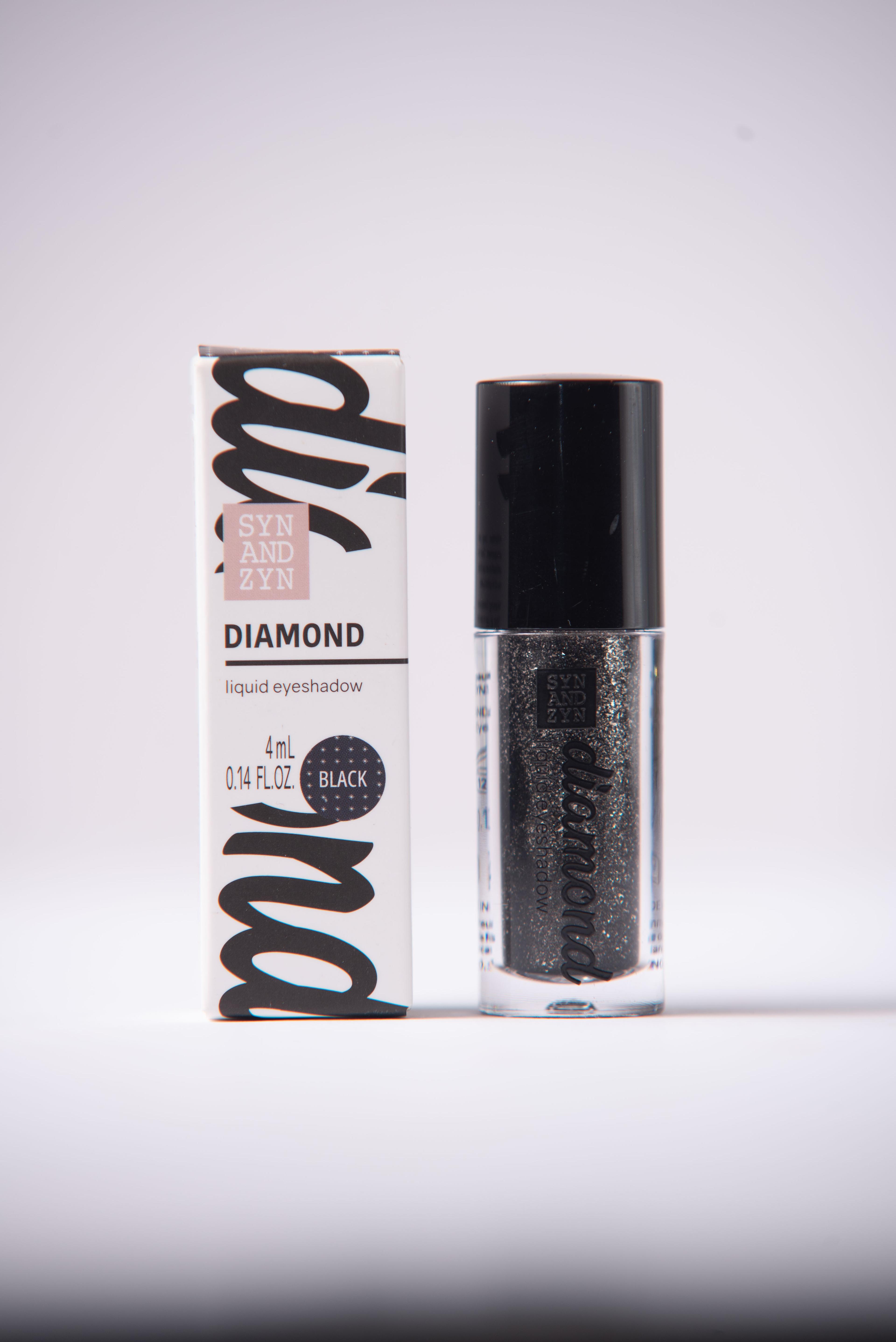 Diamond Liquid Eyeshadow : Black 3,8 Gr