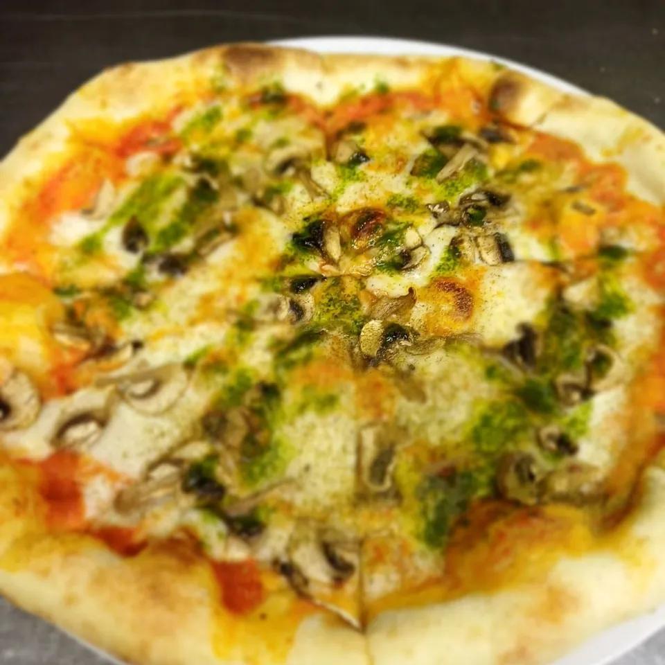 Pizza Funghi