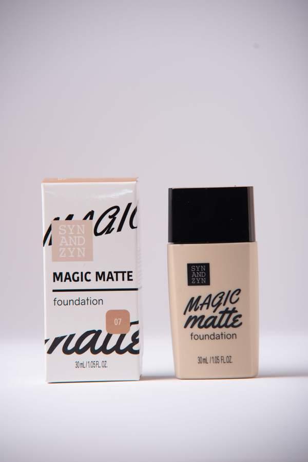 Magic matte foundation : 07 30 ml