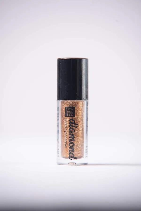 Diamond Liquid Eyeshadow : Gold 3,8 gr 4ml