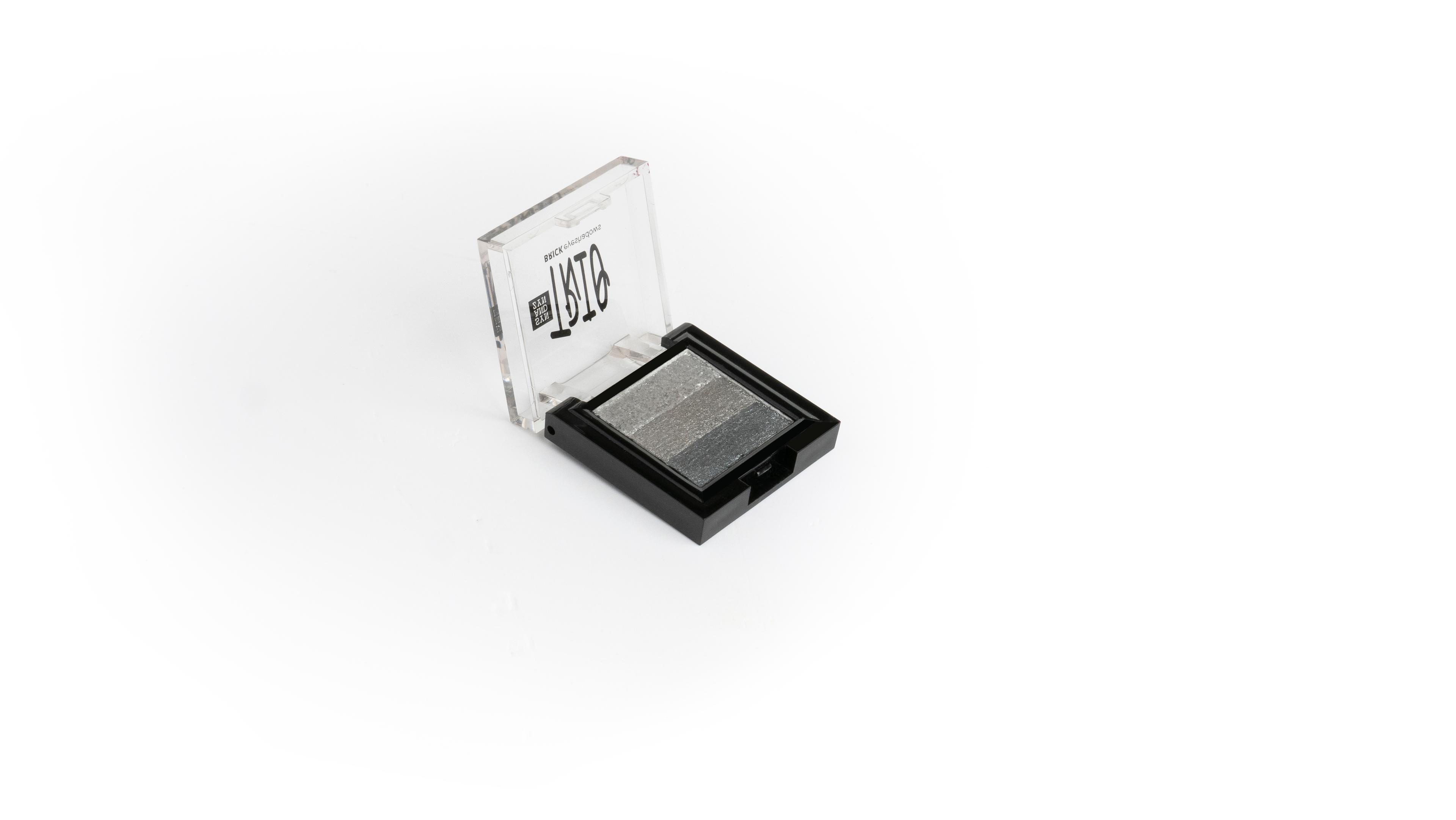 Trio Eyeshadow : STAR DUST 2.3 gr