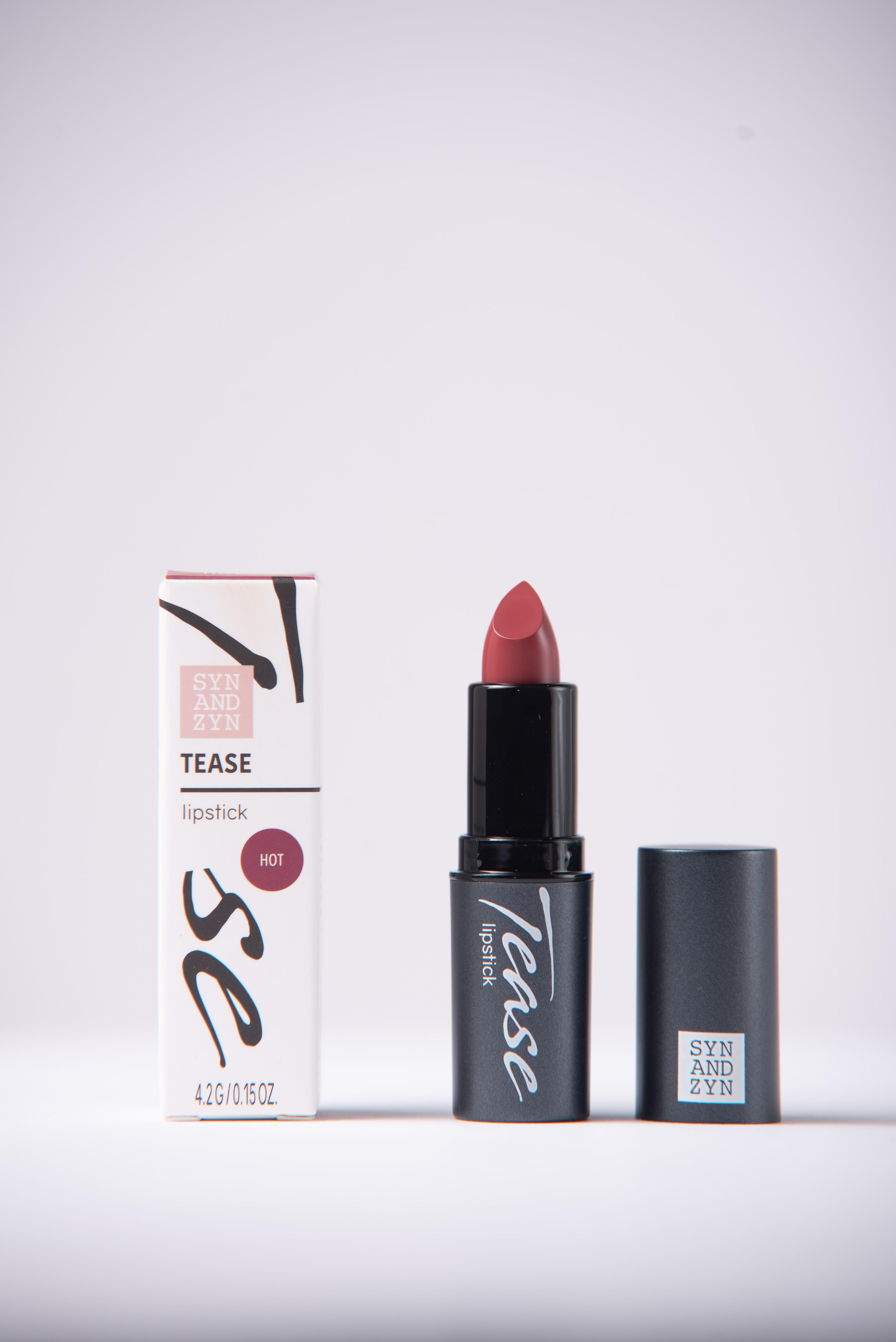 Tease Lipstick : Hot 3.8 gr