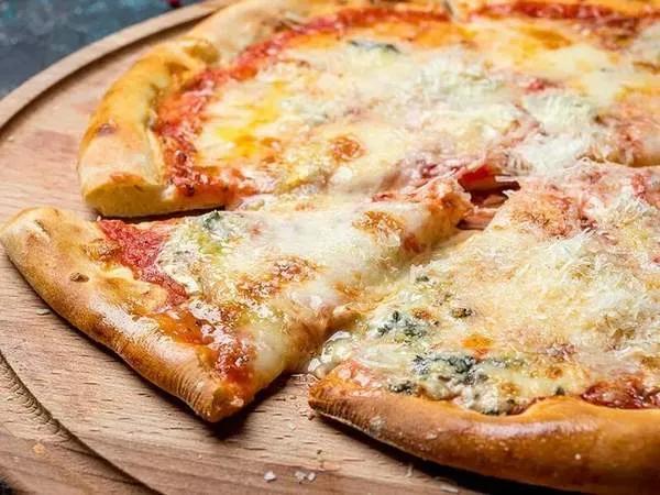 Pizza Fromage