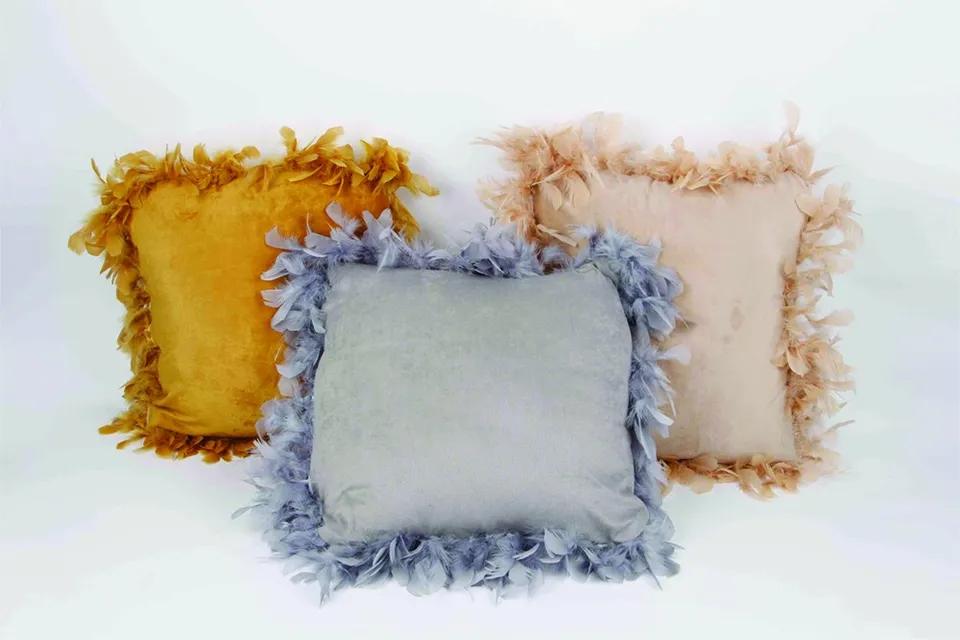 Coussin  Manga 42x42 Cm 400g Ref Cq459