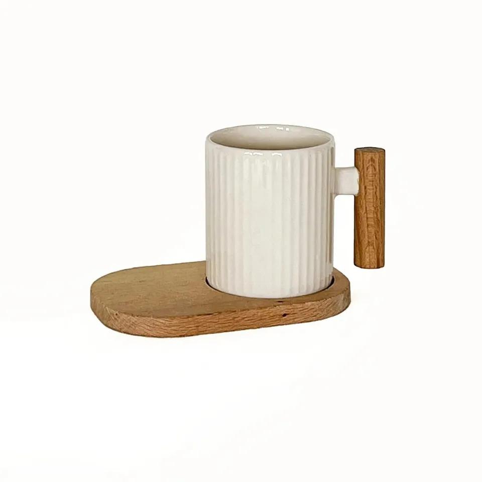 Mug Et Sous Plat En Bois