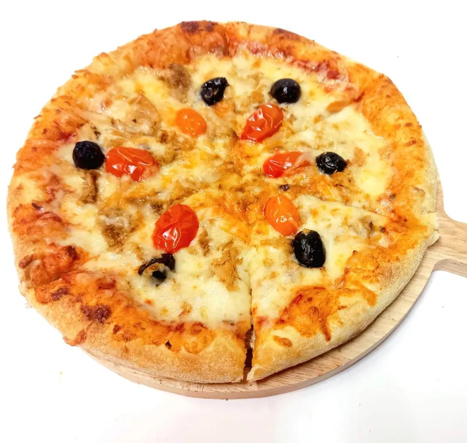 Pizza Tuna