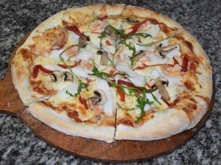 Pizza Fruits De Mer