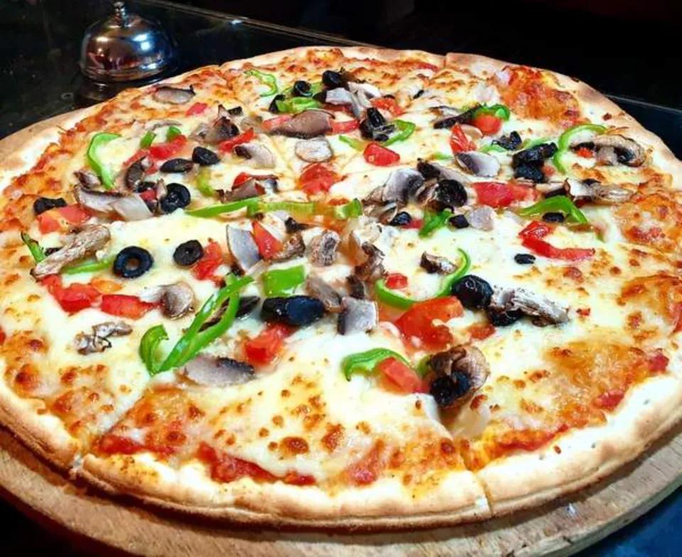 Pizza Medium Savoyarde