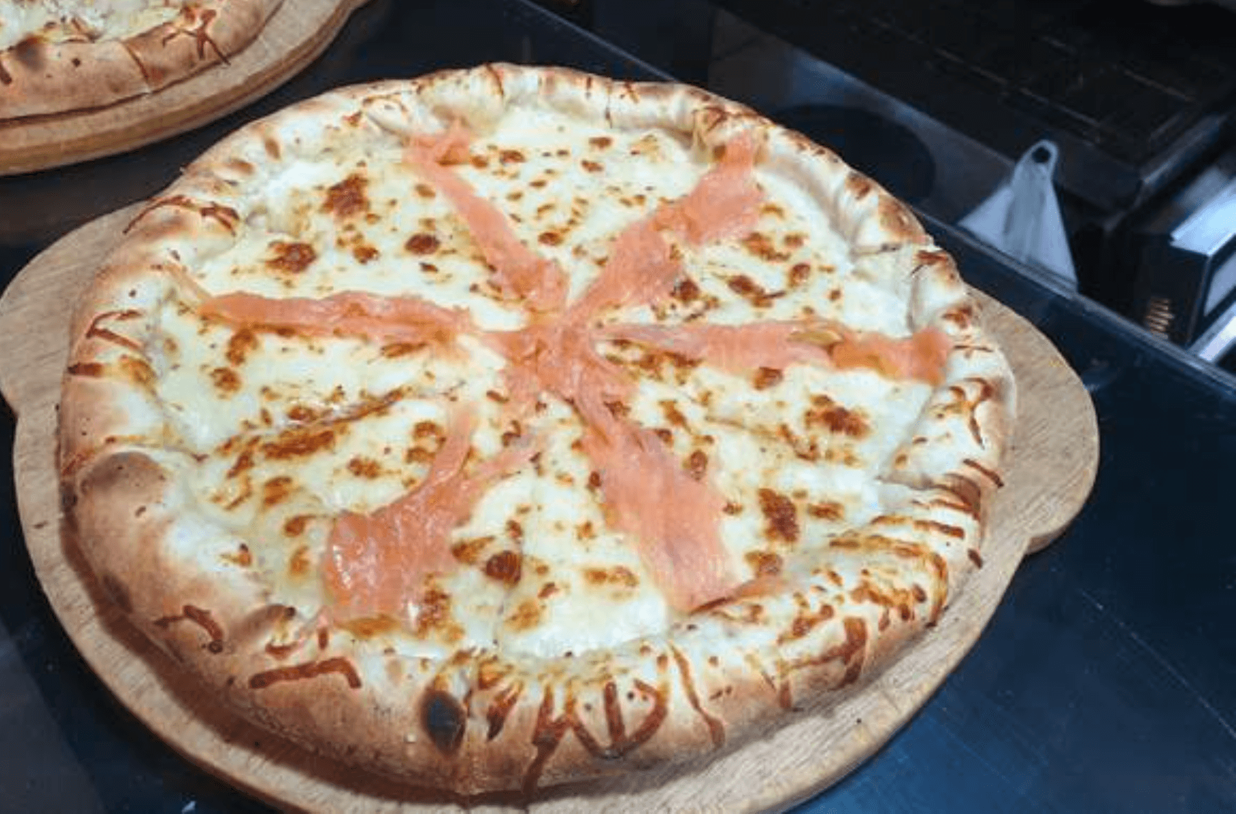 Pizza Small Norvégienne