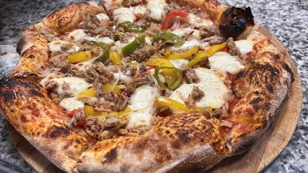 Pizza Tonno