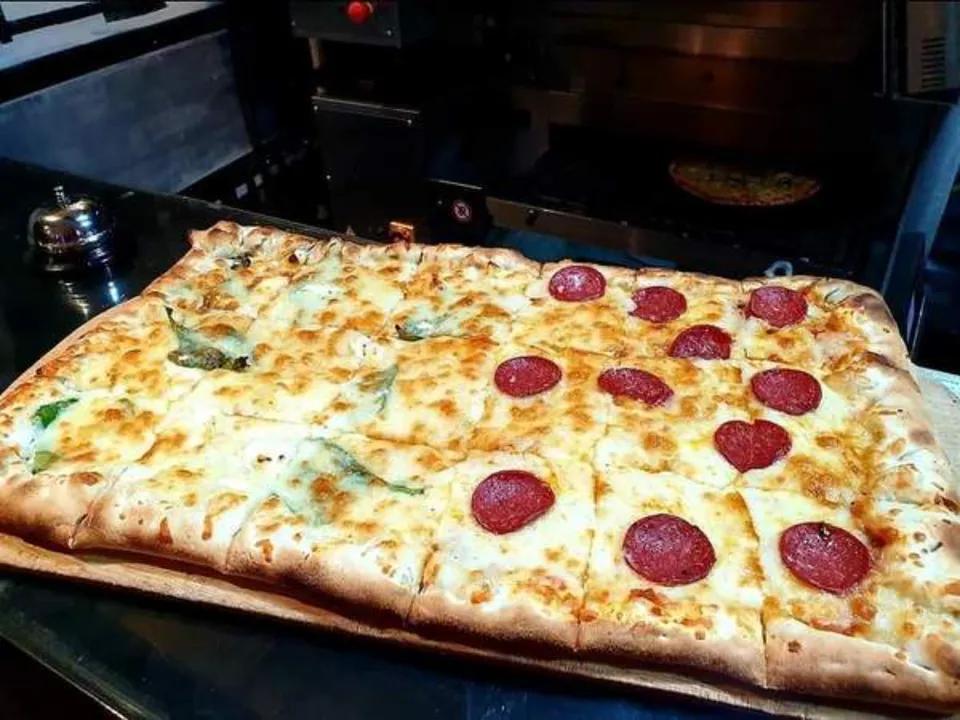 Pizza Demi Mètre
