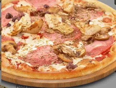 Pizza charcuterie