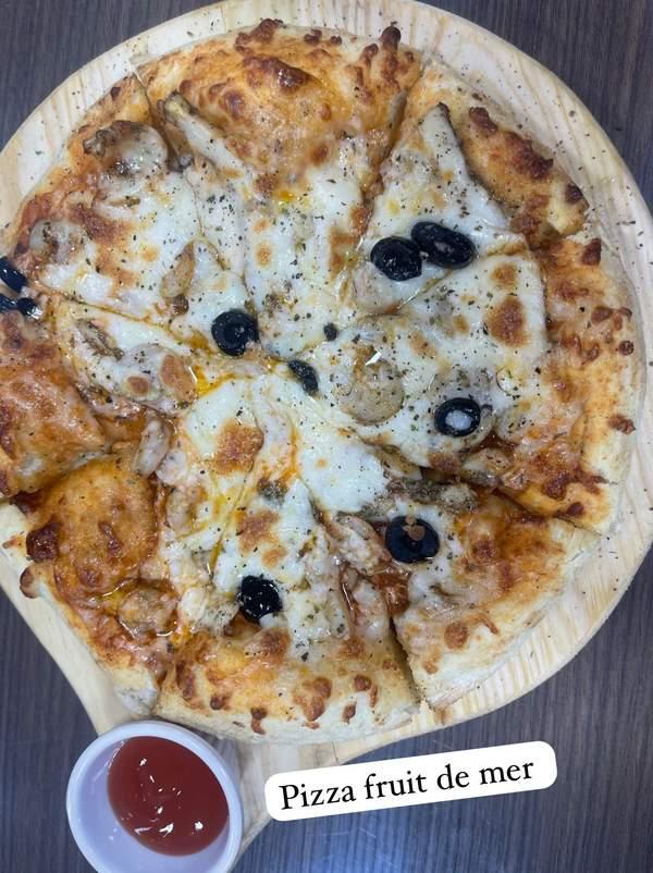Pizza Fruits De Mer