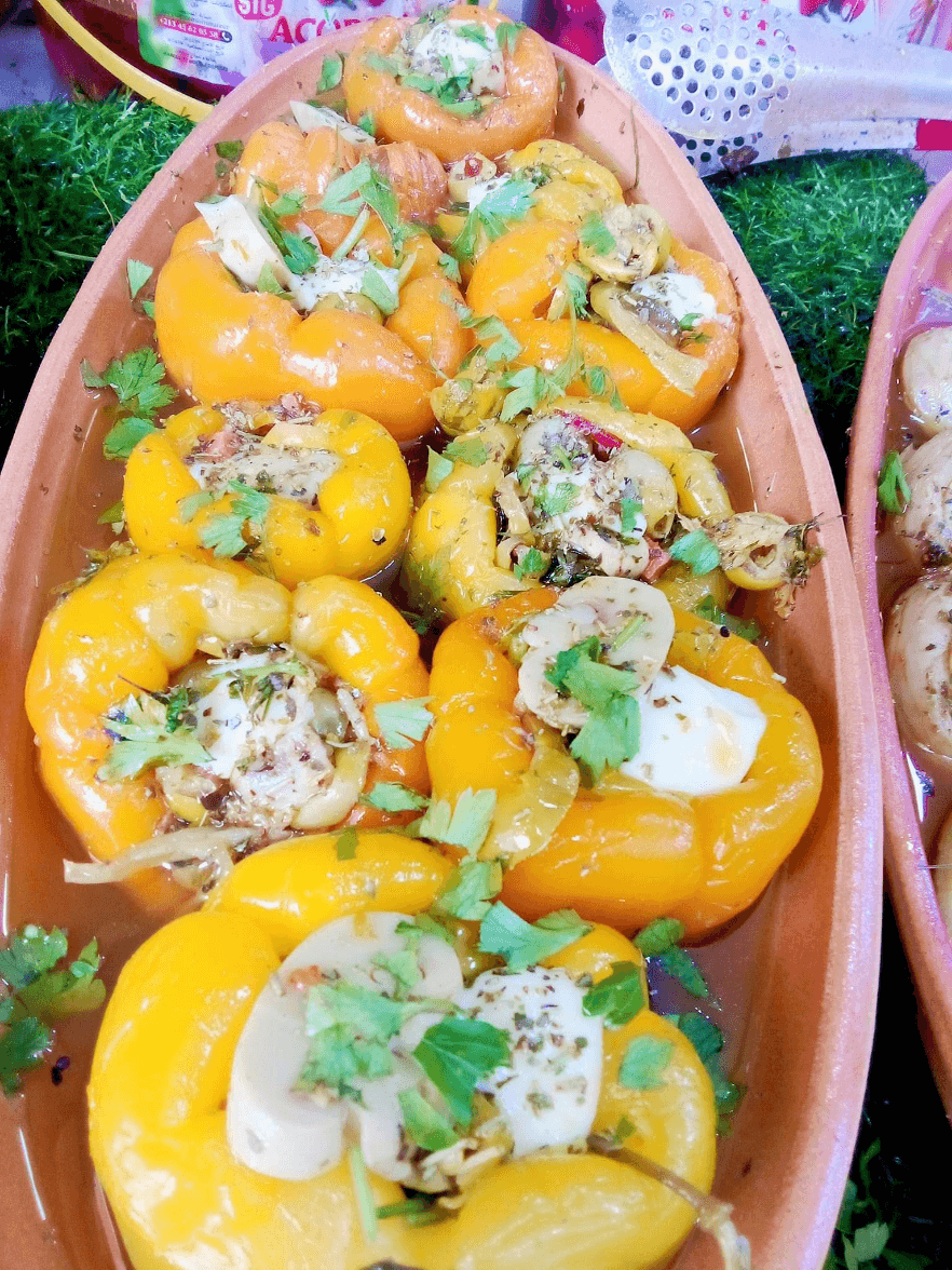 فلفل محشي بالجبن و التوابل