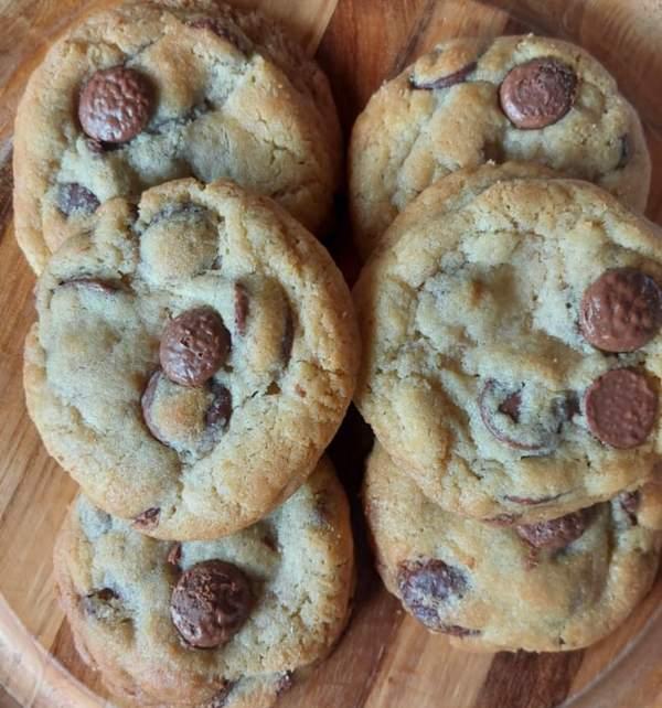 Milk Chocolate Cookies