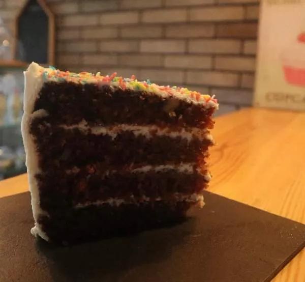 Carrot Cake - Slice