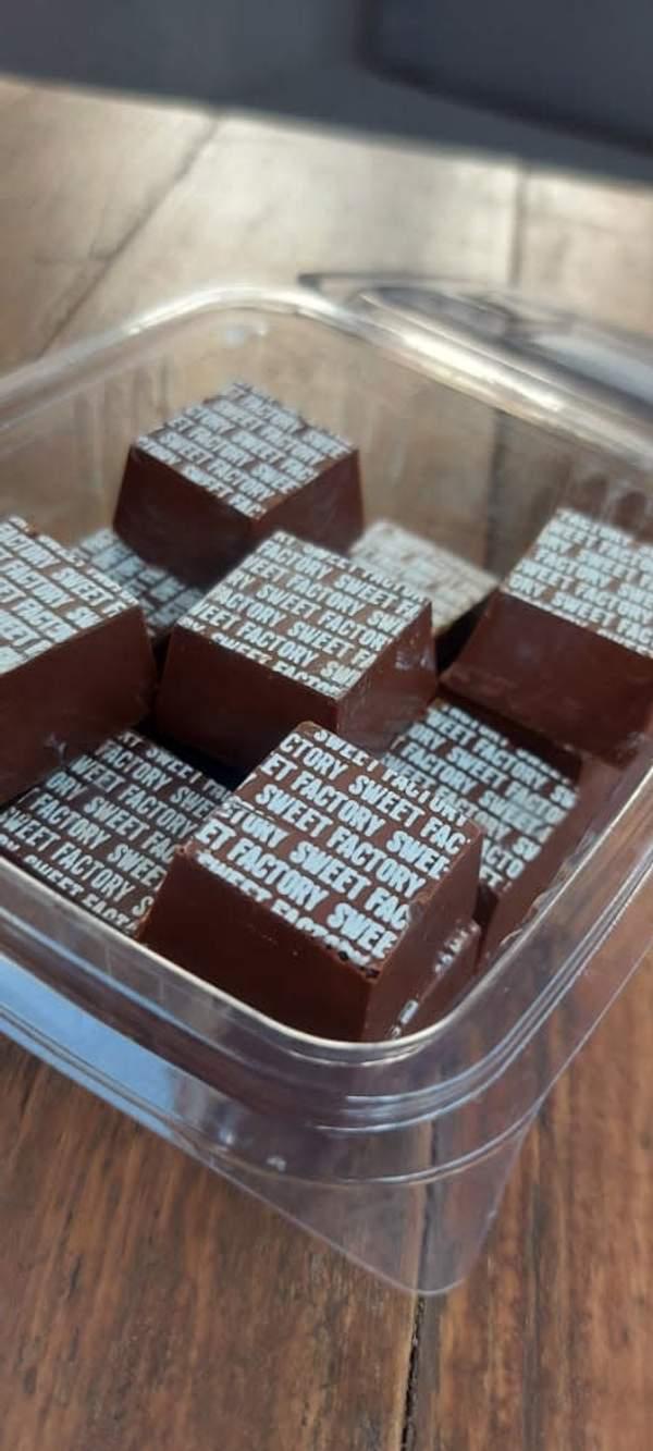 Choco Sfouf (14 pieces)