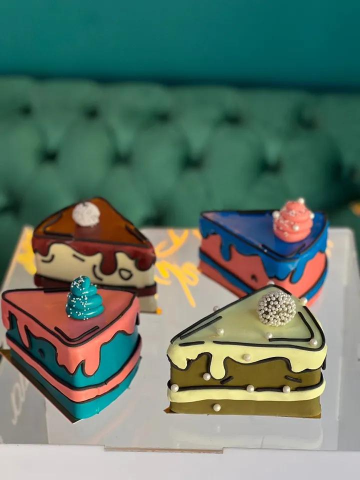 Comic Cake