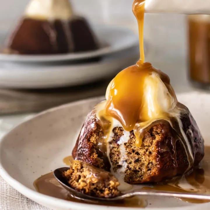 Sticky Date Pudding