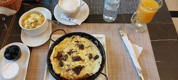 Petit Déjeuner Fassi