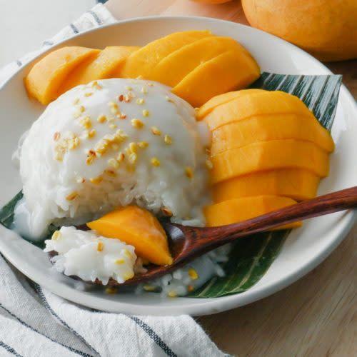 Mango sticky rice