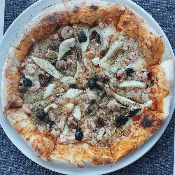 Pizza Fruits De Mer