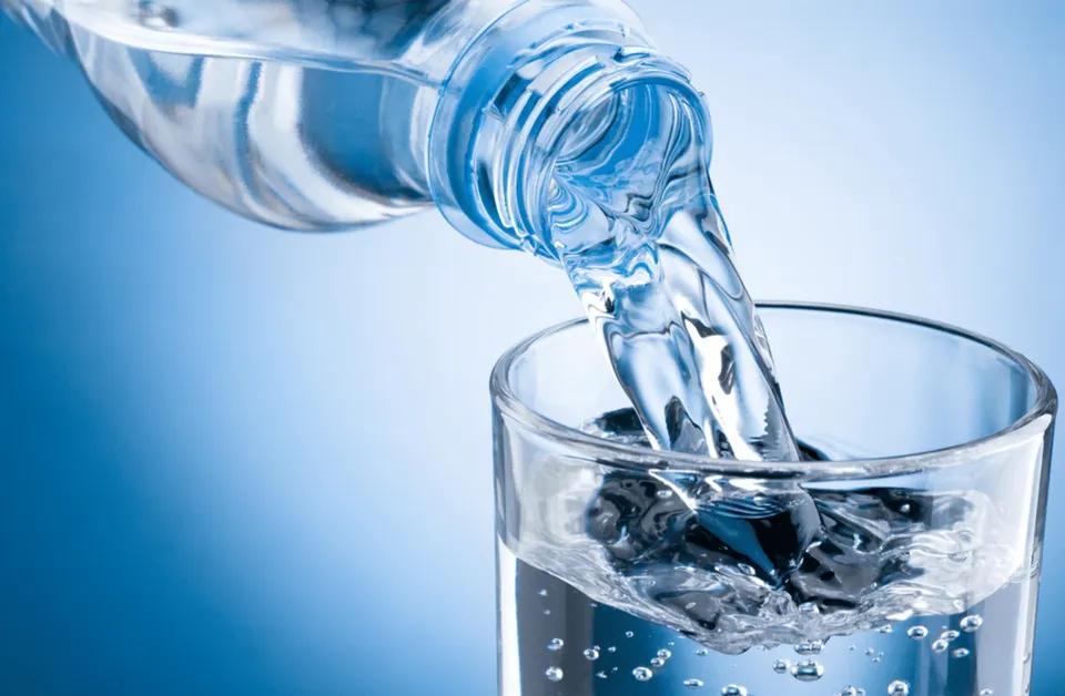 Eau minérale pm