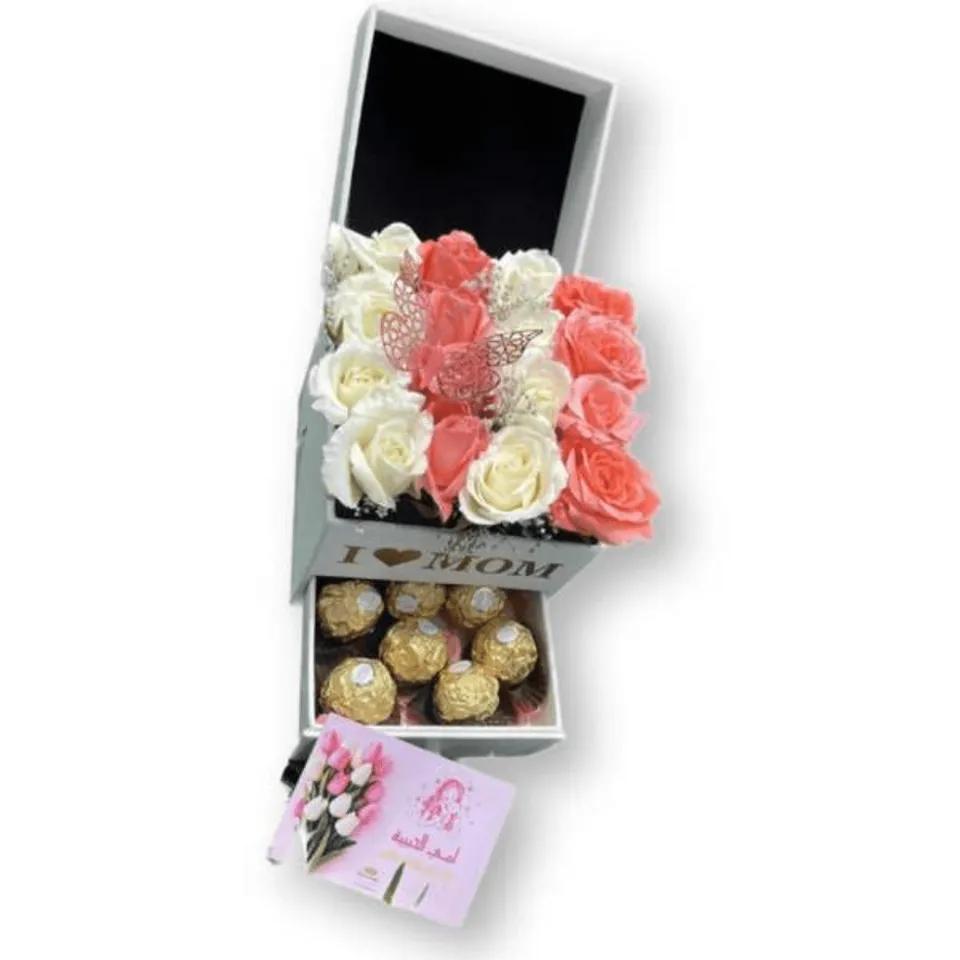 boite fleur LILY blanc avec chocolat
