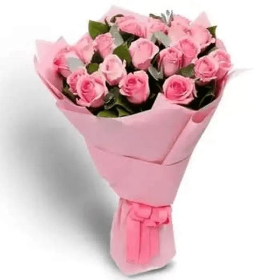 Bouquet de fleur rose avec emballage