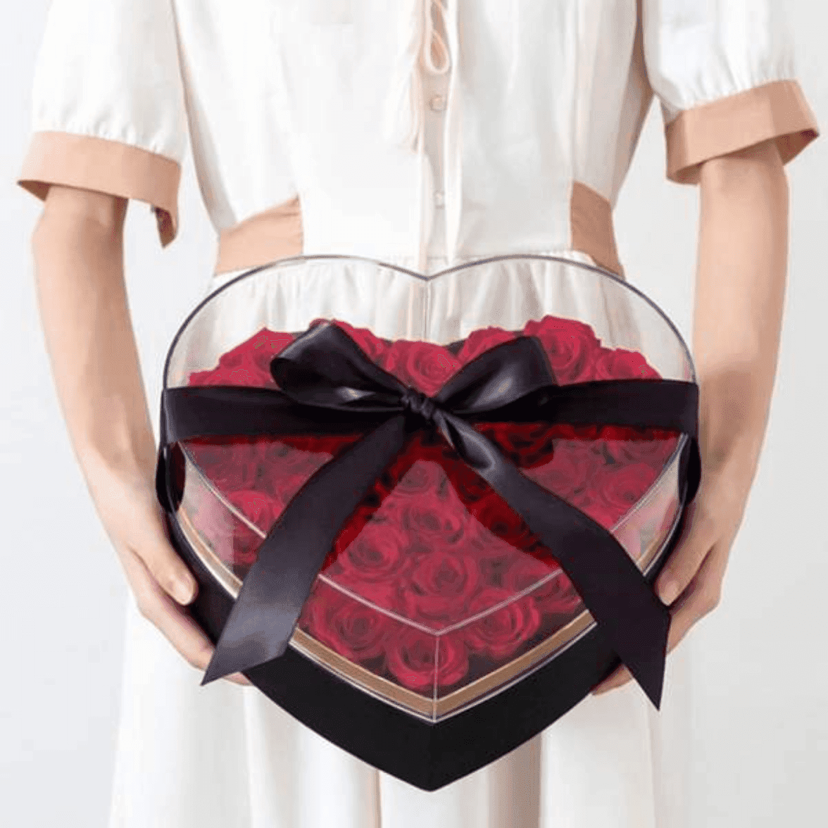 Cœur de fleurs noir Acrylique