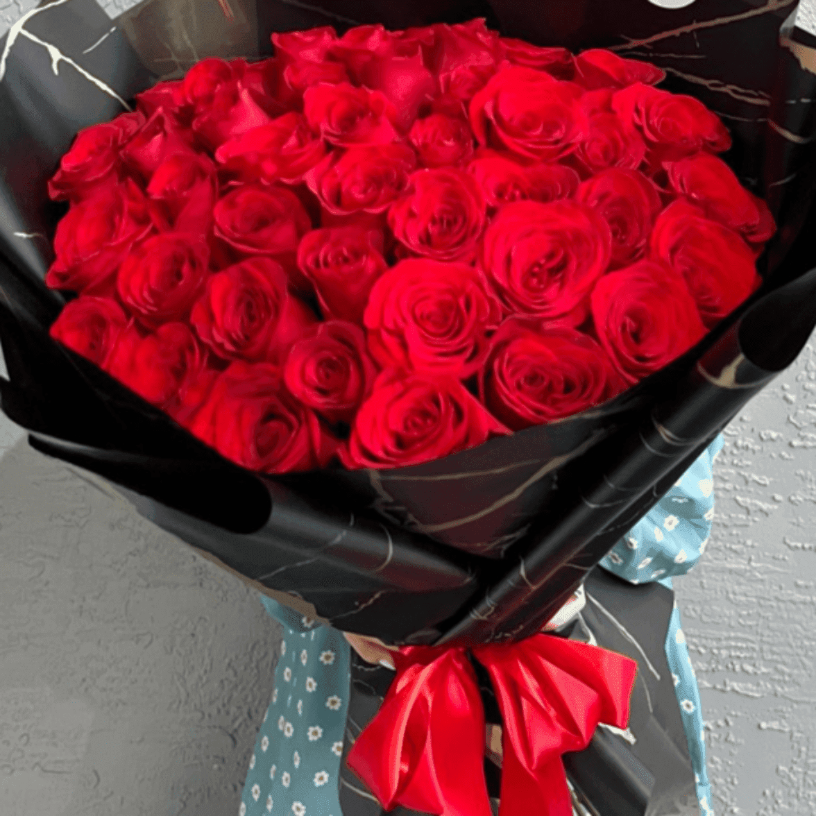 50  Red Roses