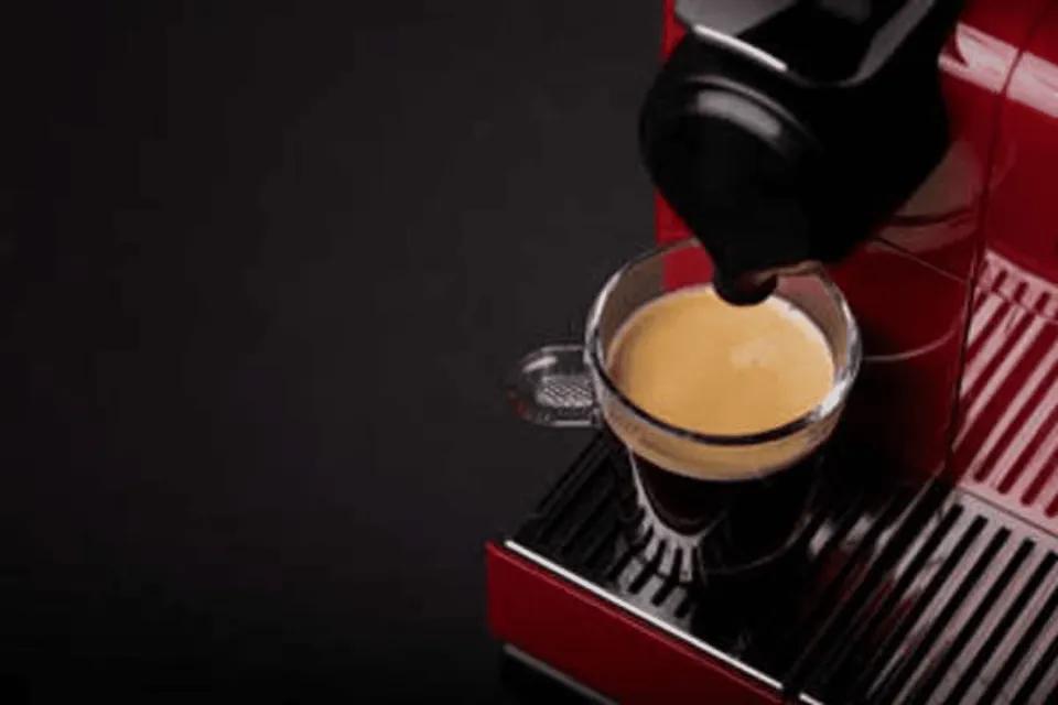 Nespresso + Eau 33cl